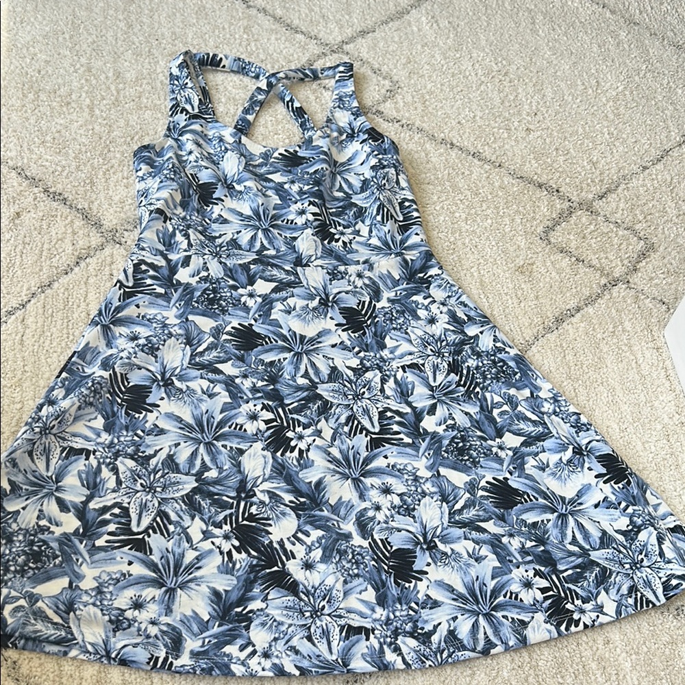 H&M Blue Floral Midi Dress
